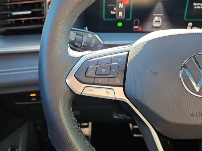 2025 Volkswagen Tiguan 2.0T SE R-Line Black