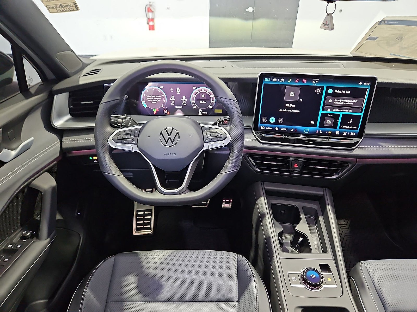 2026 Volkswagen Tiguan SE R-Line Black