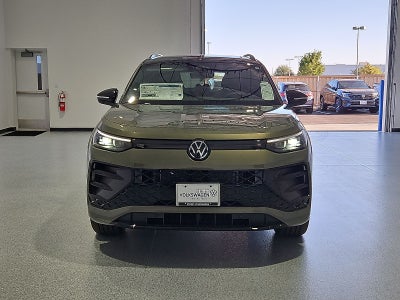 2026 Volkswagen Tiguan SE R-Line Black