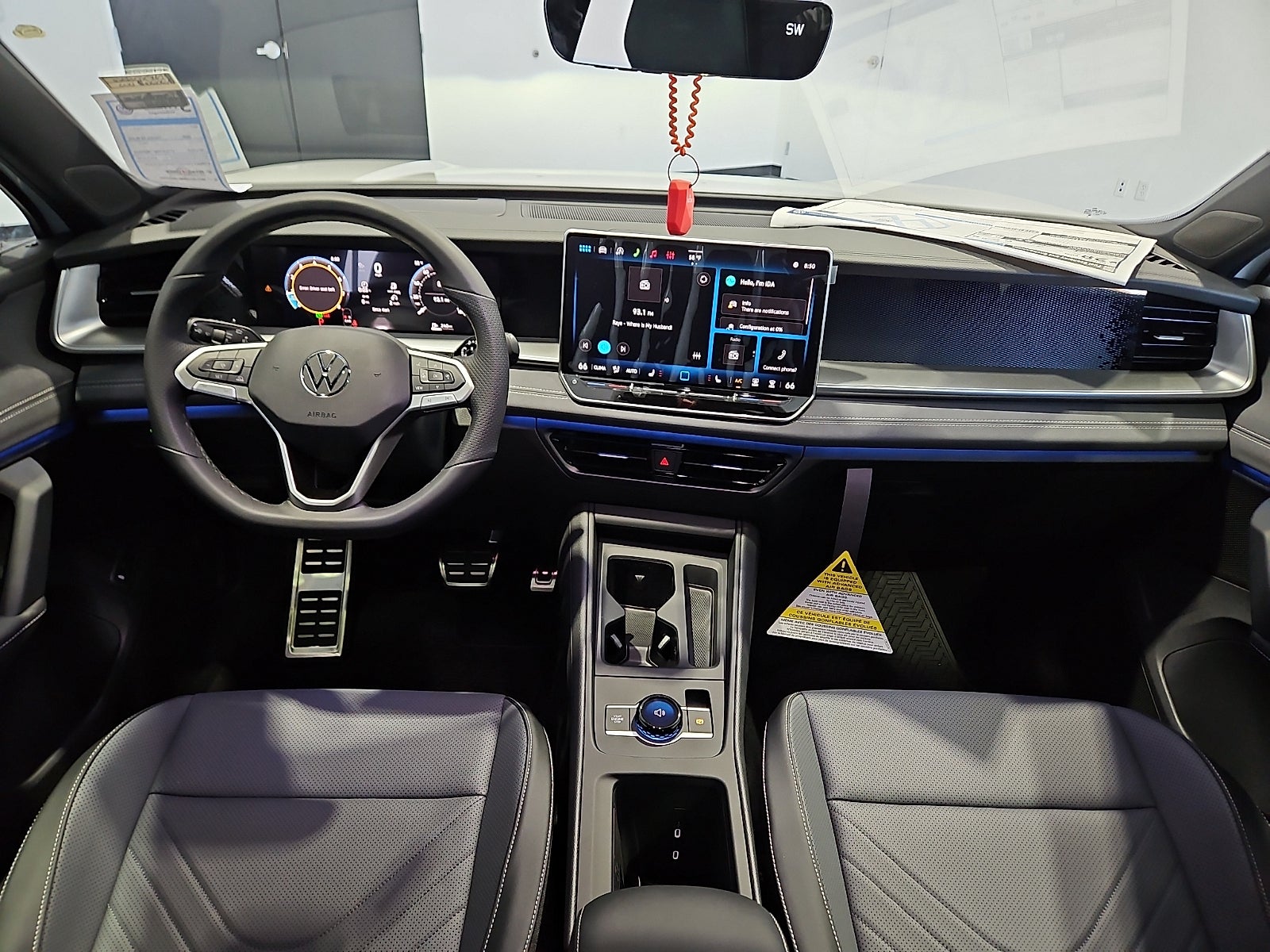 2026 Volkswagen Tiguan 2.0T SE R-Line Black