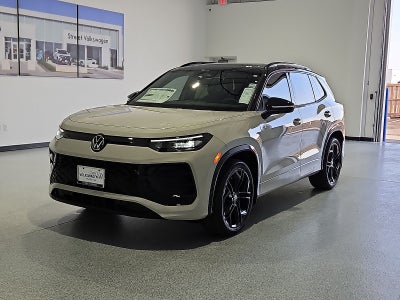 2026 Volkswagen Tiguan SE R-Line Black