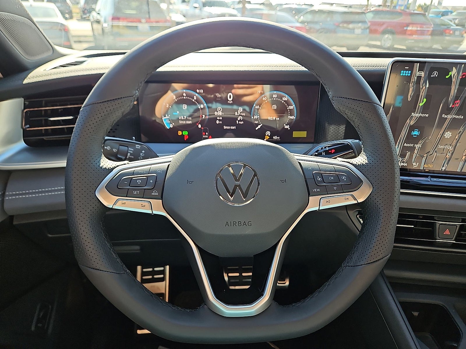 2026 Volkswagen Tiguan SE R-Line Black