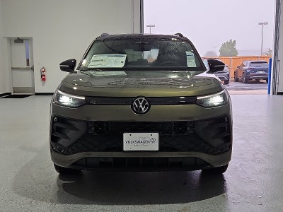 2026 Volkswagen Tiguan SE R-Line Black