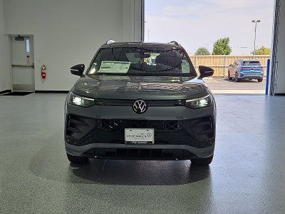 2026 Volkswagen Tiguan SE R-Line Black