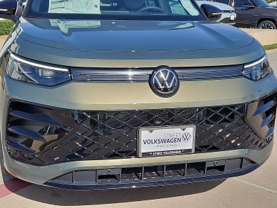 2026 Volkswagen Tiguan SE R-Line Black