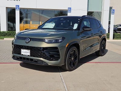 2026 Volkswagen Tiguan SE R-Line Black