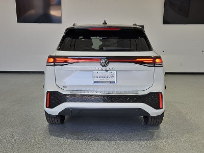 2026 Volkswagen Tiguan SE R-Line Black