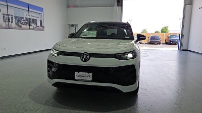 2026 Volkswagen Tiguan SE R-Line Black