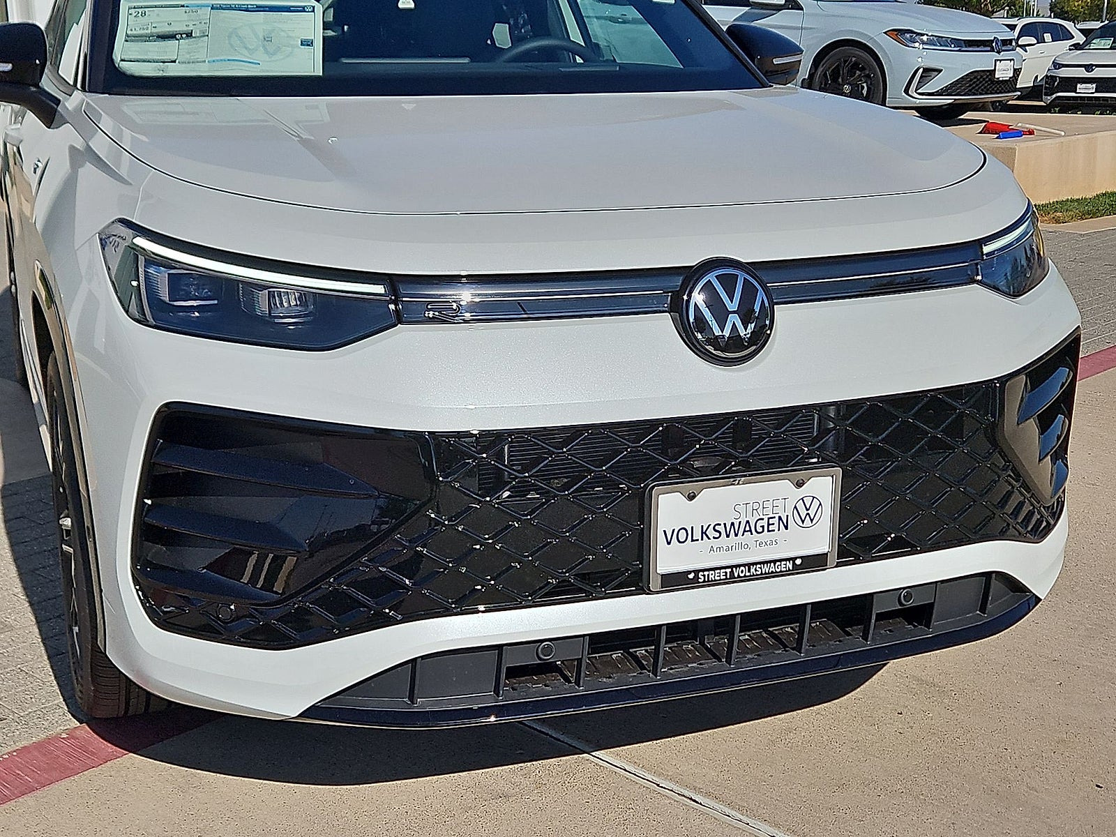 2026 Volkswagen Tiguan SE R-Line Black