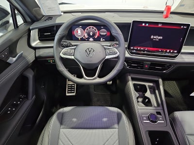 2026 Volkswagen Tiguan SE R-Line Black