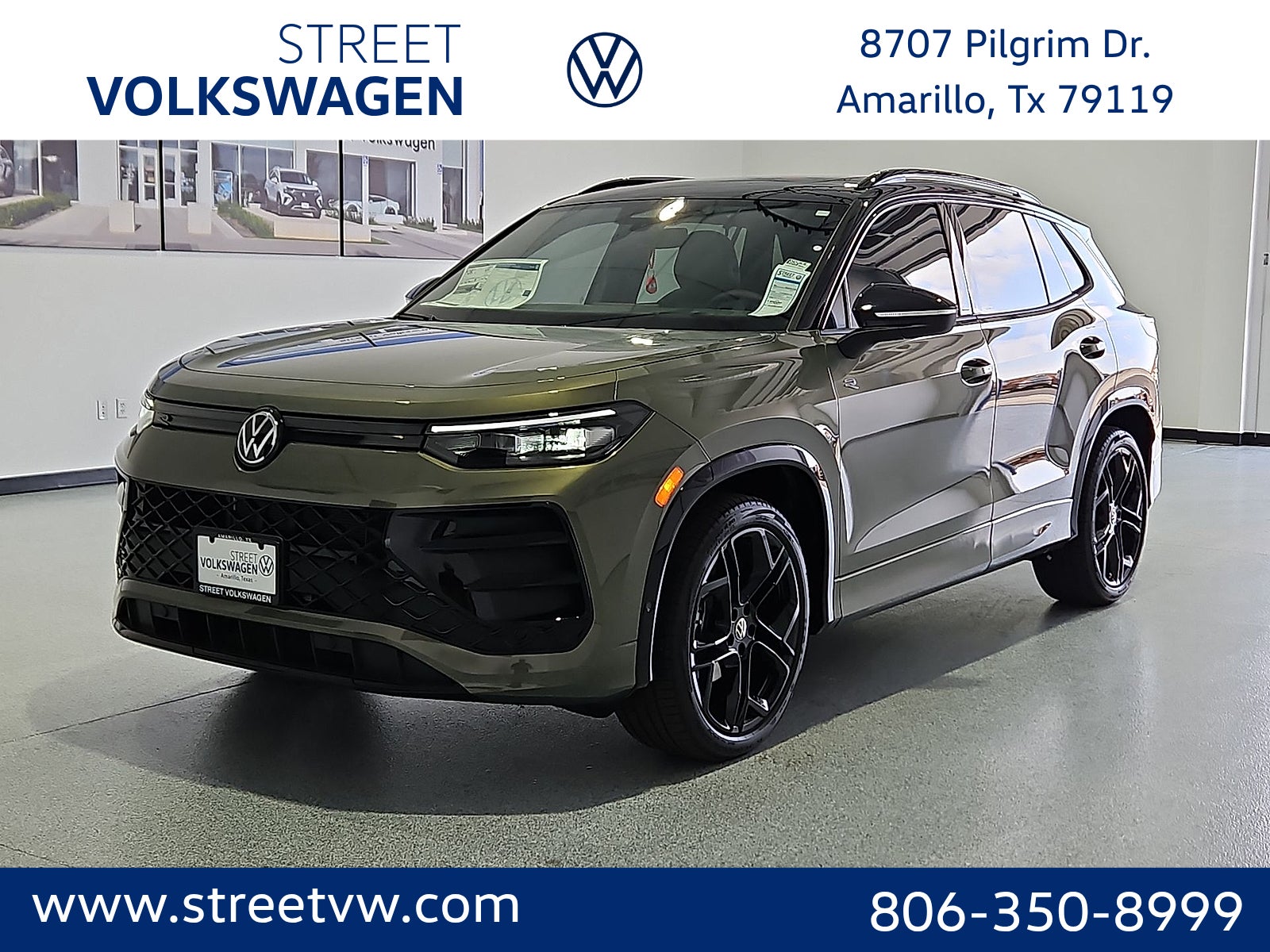 2026 Volkswagen Tiguan 2.0T SE R-Line Black's photo