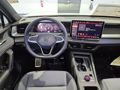 2026 Volkswagen Tiguan SE R-Line Black