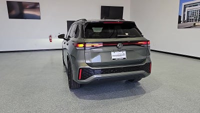 2026 Volkswagen Tiguan SE R-Line Black