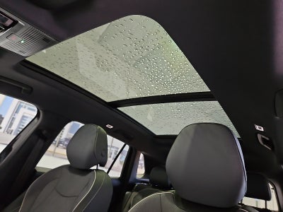 2025 Volkswagen Tiguan 2.0T SEL R-Line