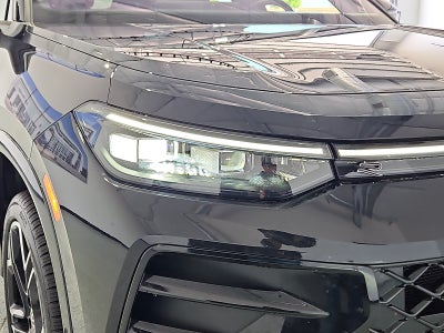2025 Volkswagen Tiguan 2.0T SEL R-Line