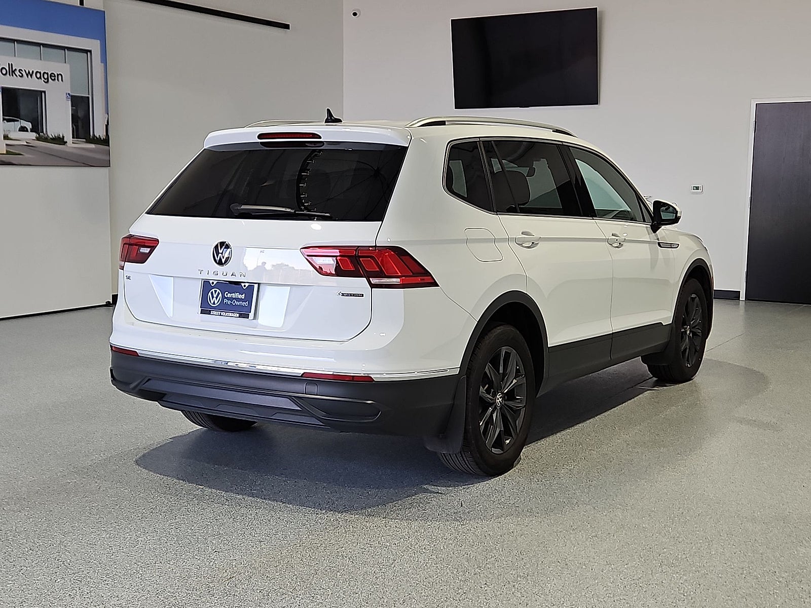 2024 Volkswagen Tiguan 2.0T SE