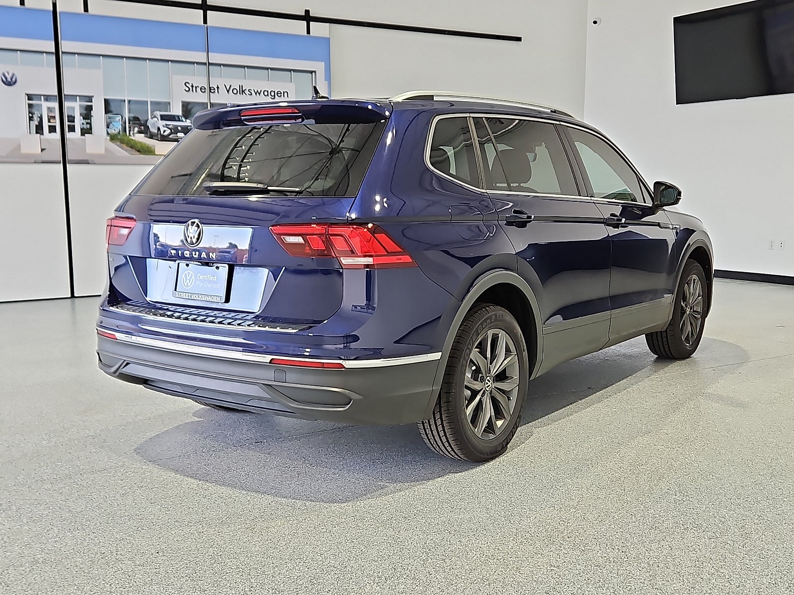 2024 Volkswagen Tiguan 2.0T SE