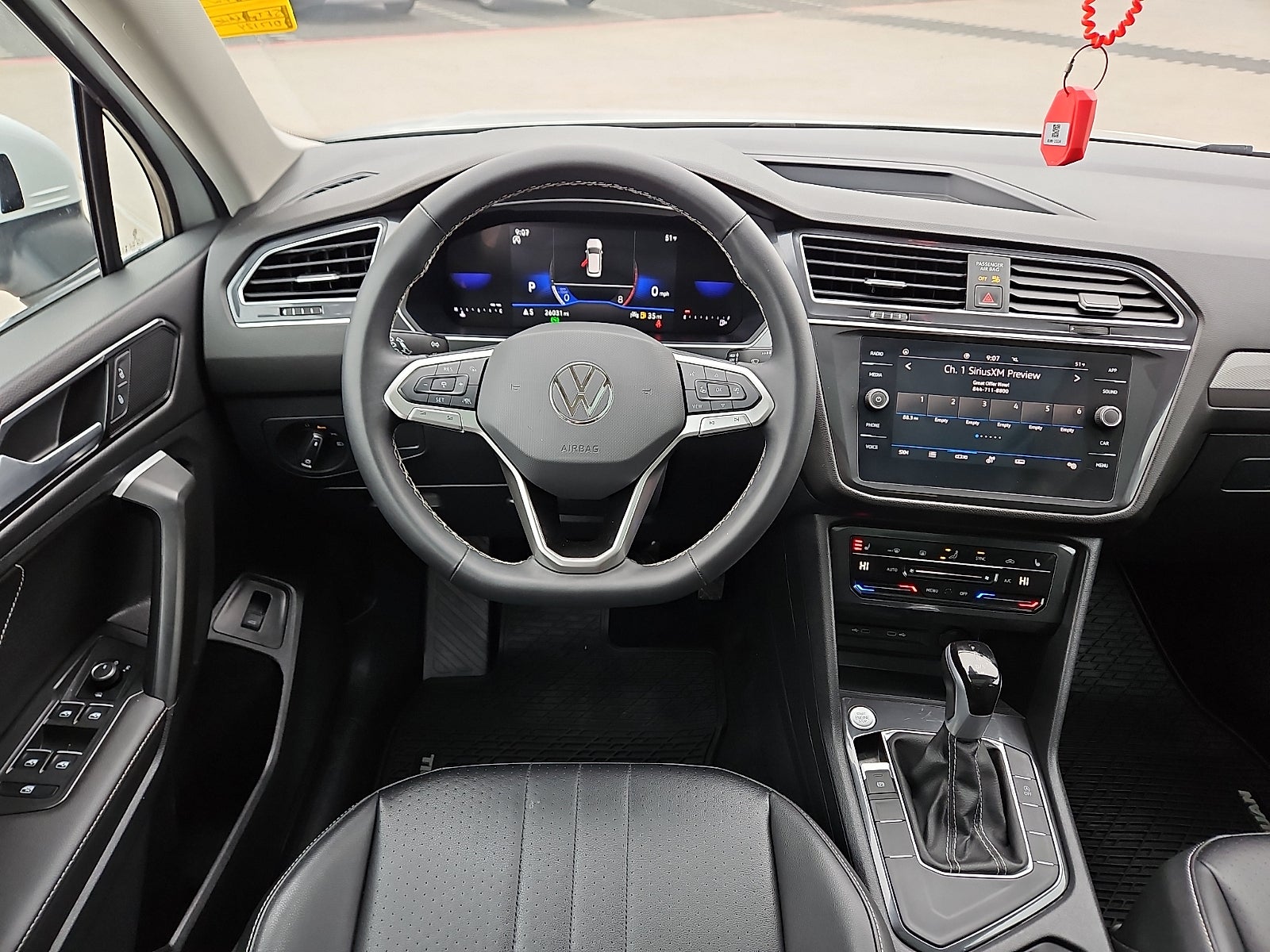 2024 Volkswagen Tiguan 2.0T SE