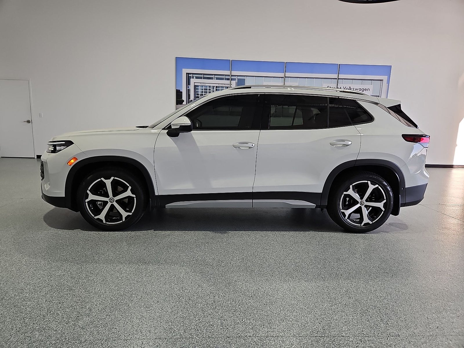 2026 Volkswagen Tiguan SE