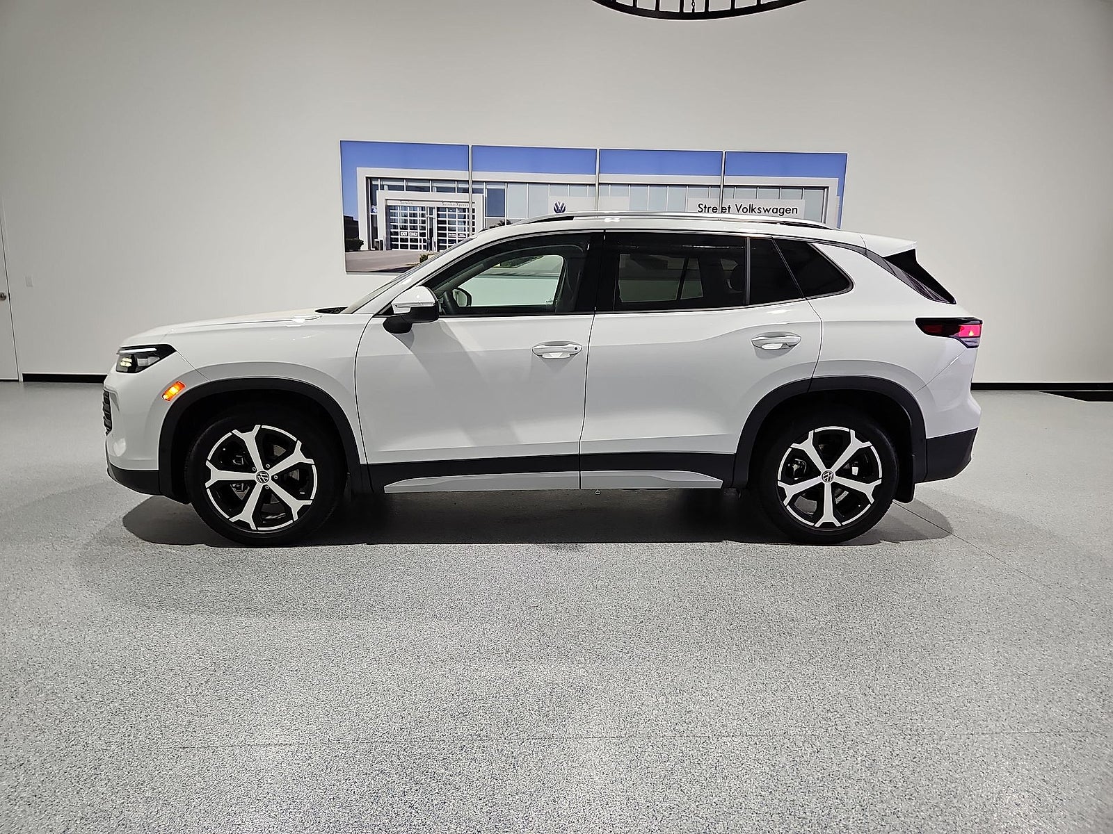 2026 Volkswagen Tiguan SE