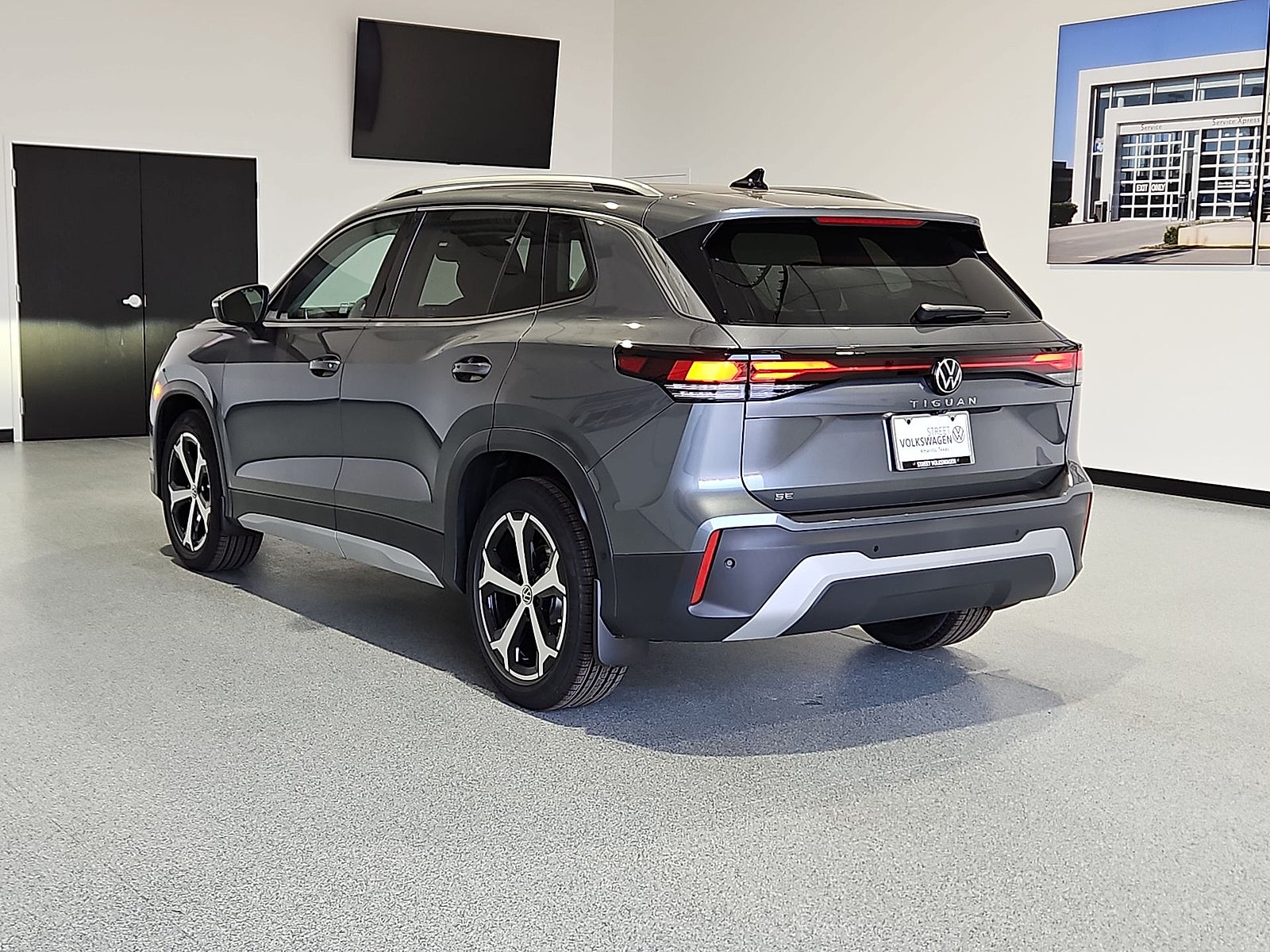 2026 Volkswagen Tiguan SE