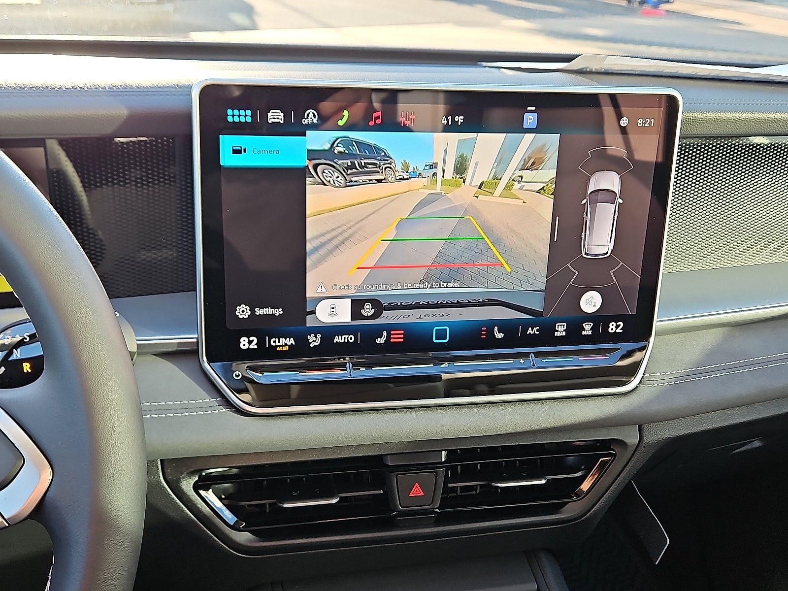 2026 Volkswagen Tiguan 2.0T SE