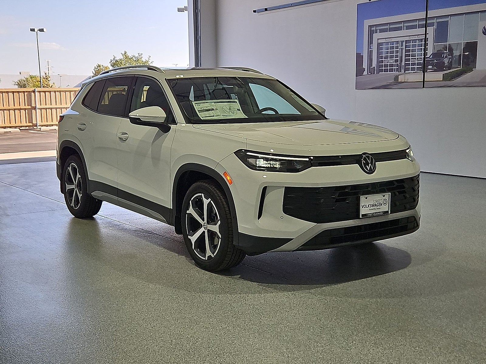 2026 Volkswagen Tiguan SE