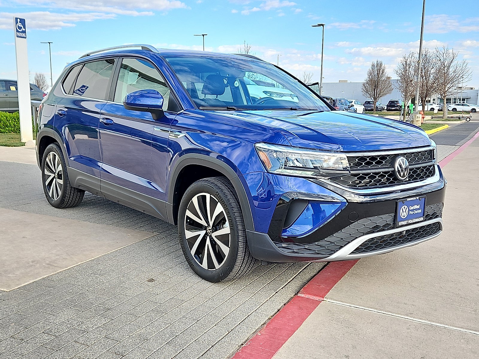 2023 Volkswagen Taos 1.5T SE