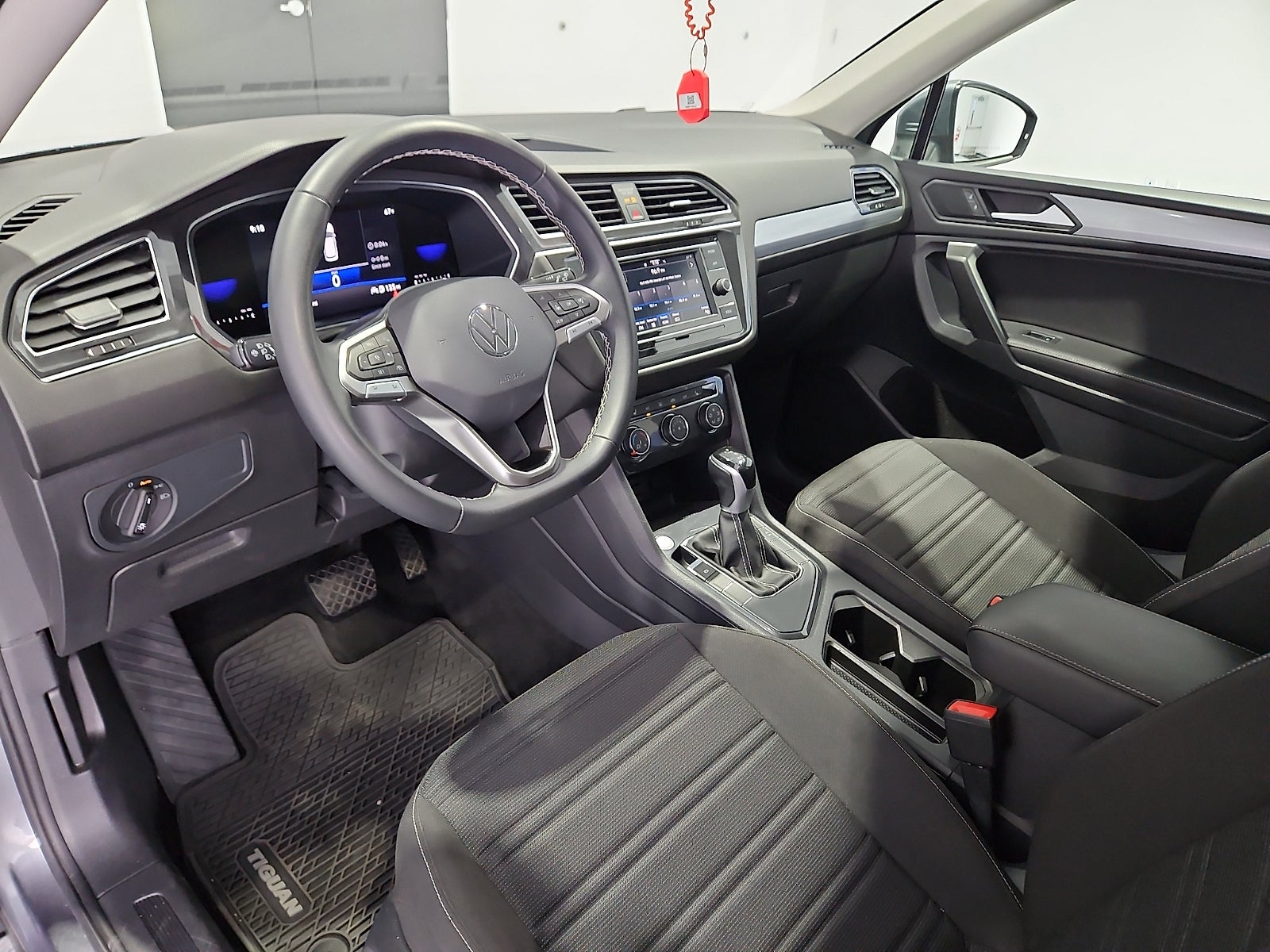 2023 Volkswagen Tiguan 2.0T S