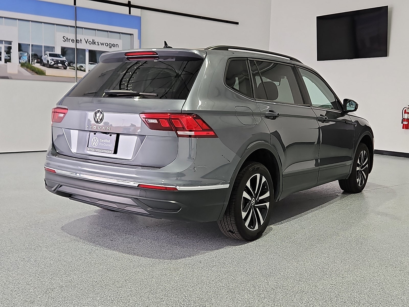 2023 Volkswagen Tiguan 2.0T S