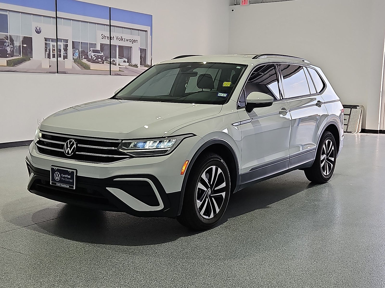 2023 Volkswagen Tiguan 2.0T S
