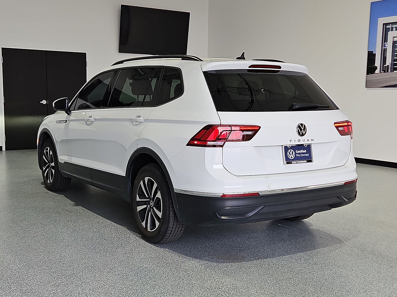 2023 Volkswagen Tiguan 2.0T S