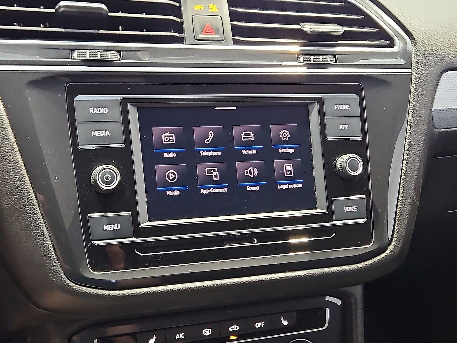2023 Volkswagen Tiguan 2.0T S