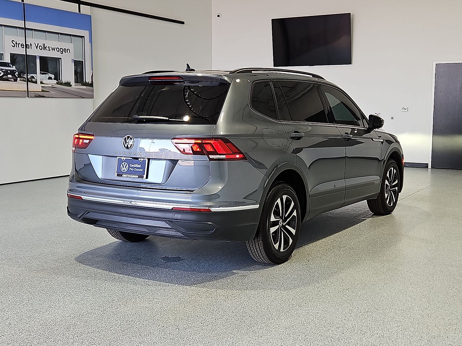 2023 Volkswagen Tiguan 2.0T S