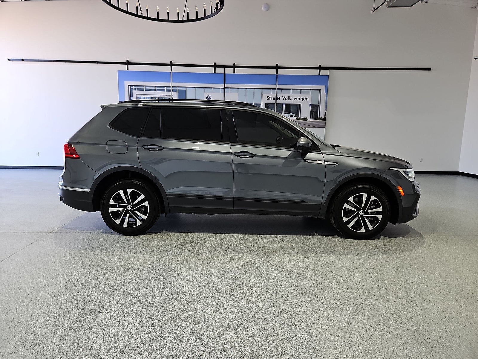 2023 Volkswagen Tiguan 2.0T S
