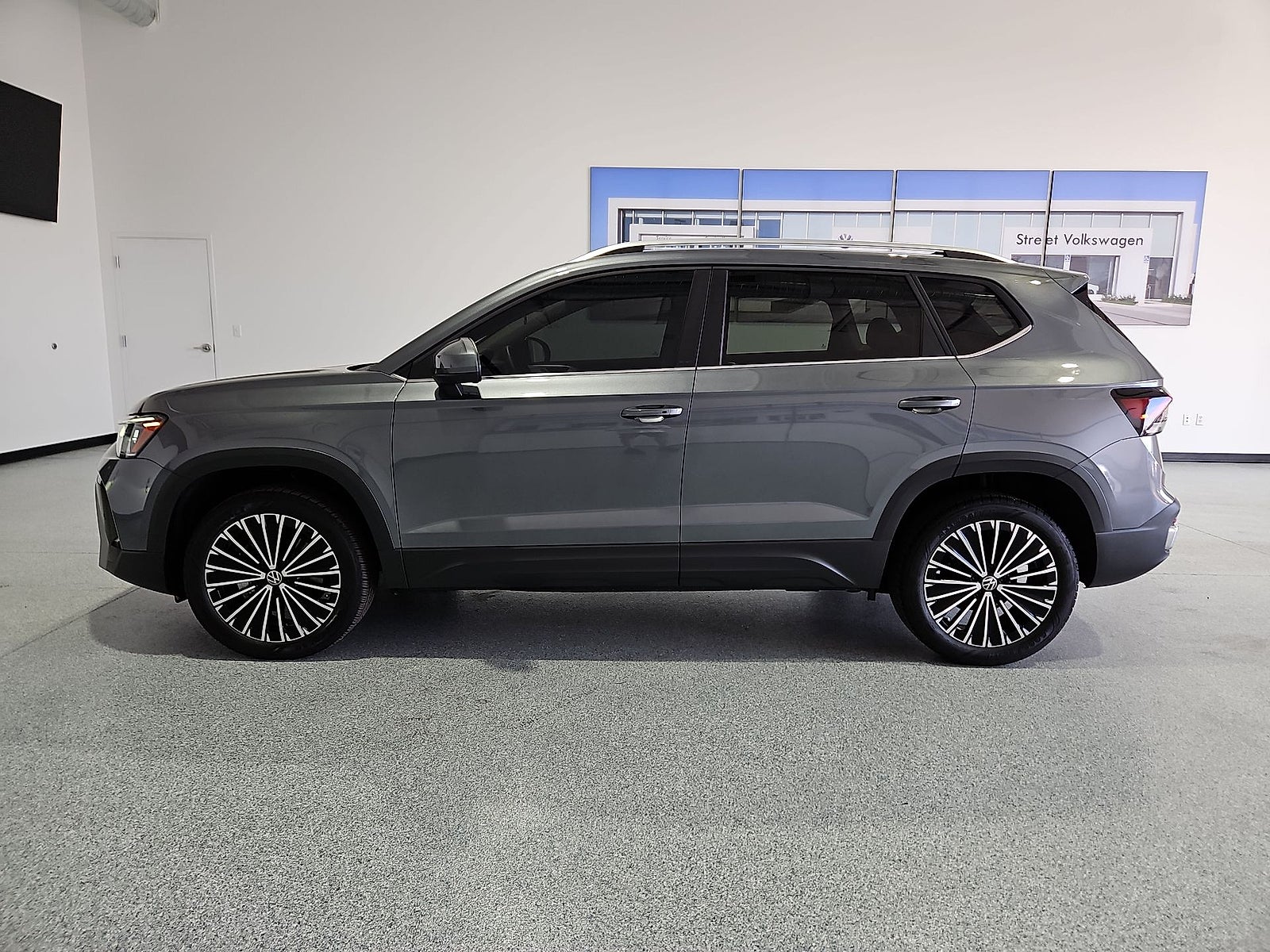 2025 Volkswagen Taos 1.5T SE