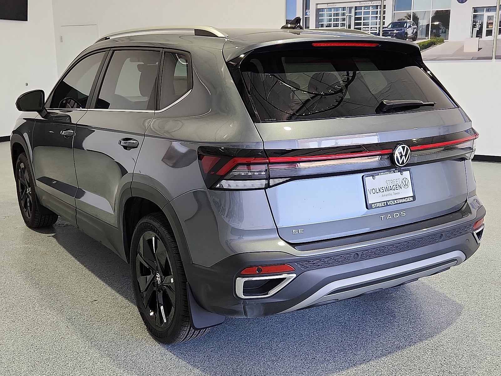2026 Volkswagen Taos SE