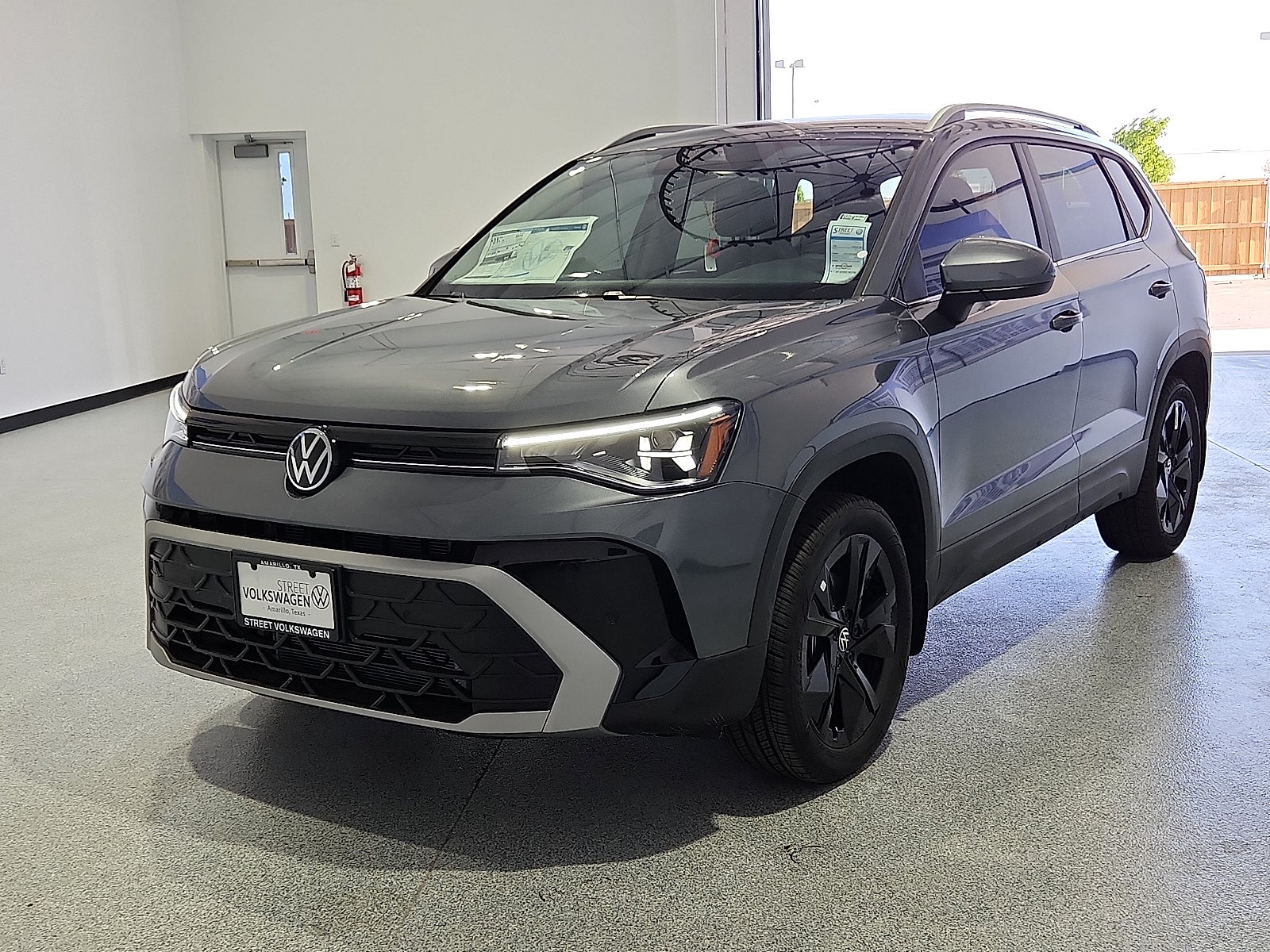 2026 Volkswagen Taos SE