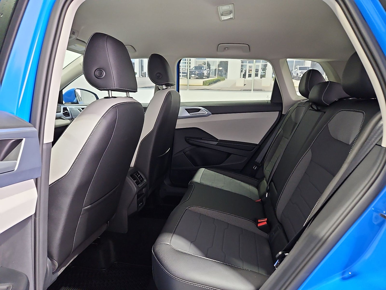 2027 Volkswagen Taos SE