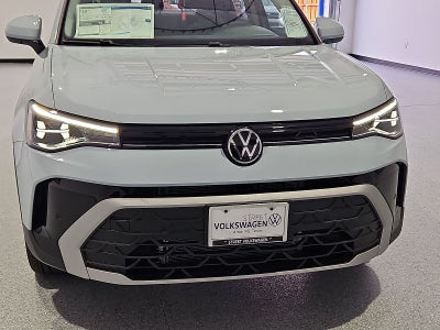 2027 Volkswagen Taos SE