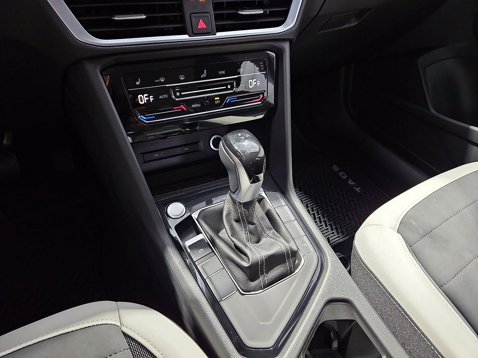 2027 Volkswagen Taos SE