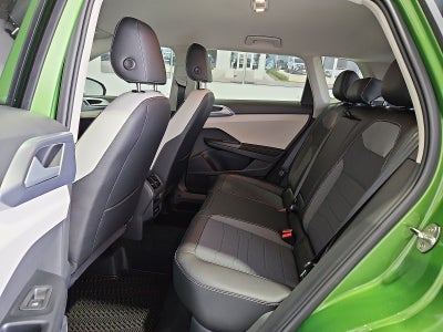 2027 Volkswagen Taos SE