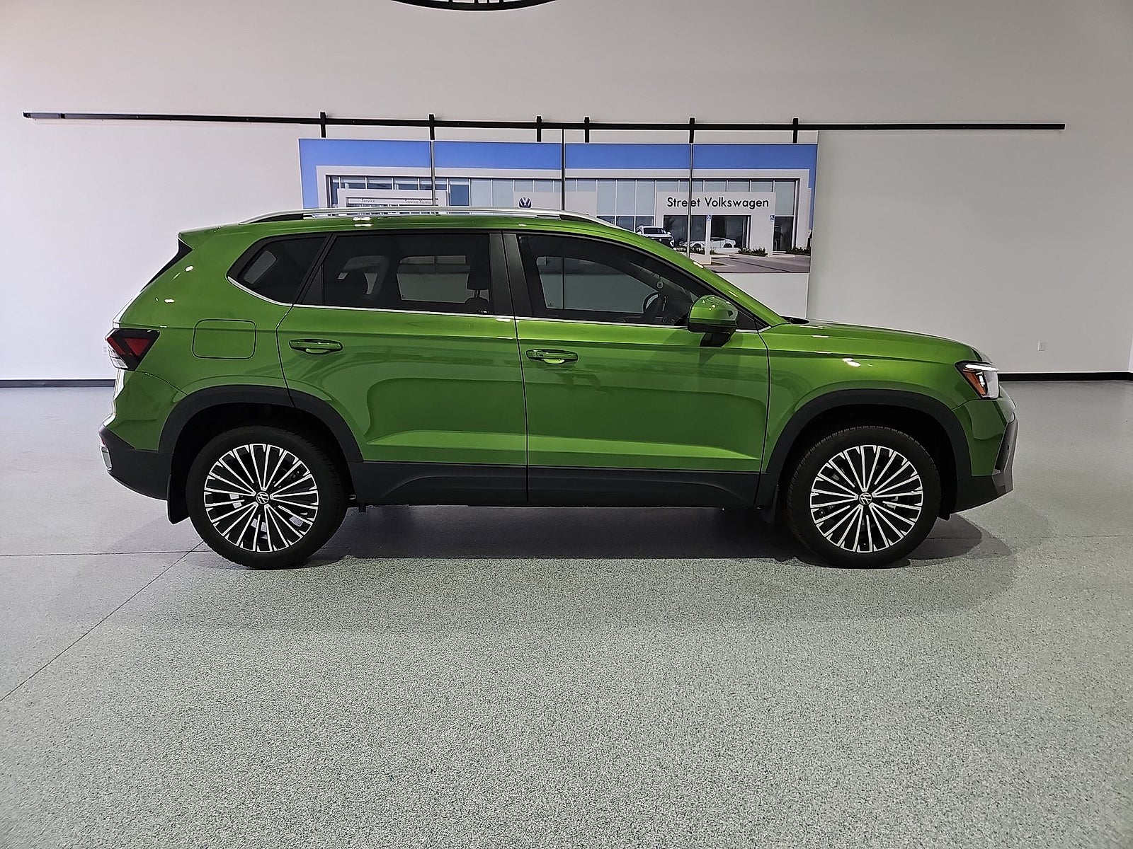 2027 Volkswagen Taos SE