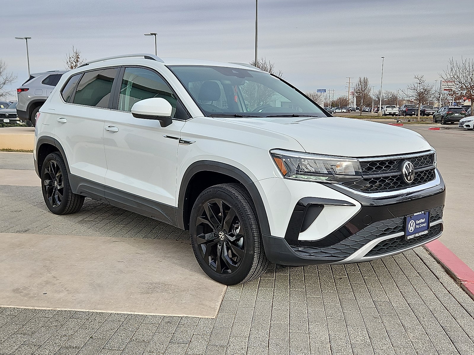 2023 Volkswagen Taos 1.5T SE