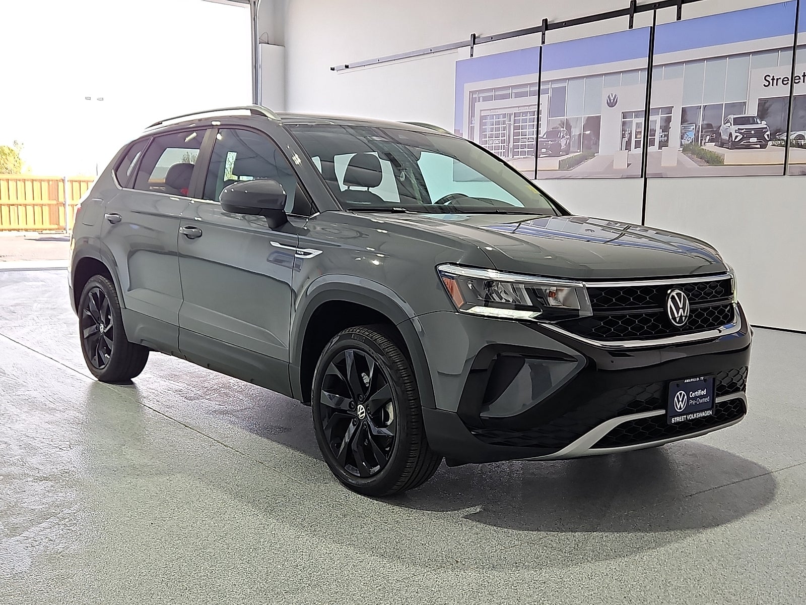 2023 Volkswagen Taos 1.5T SE