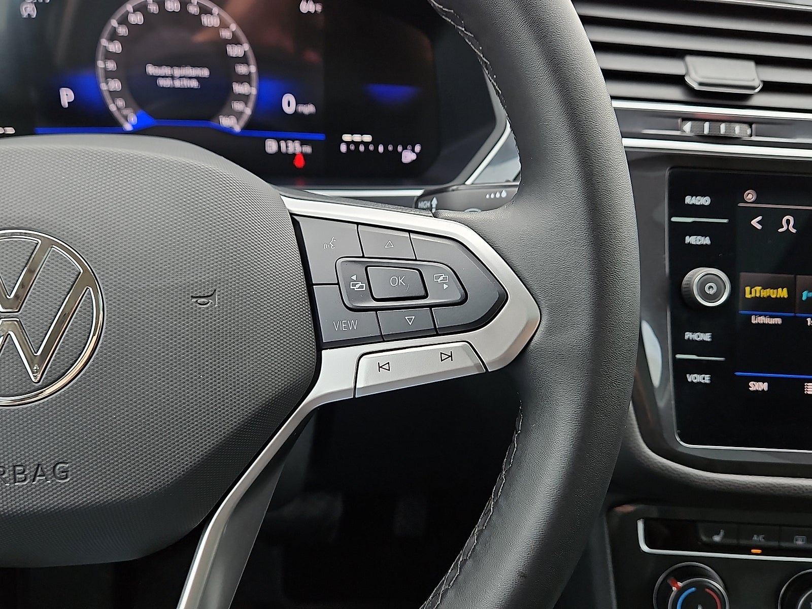 2024 Volkswagen Tiguan 2.0T Wolfsburg Edition