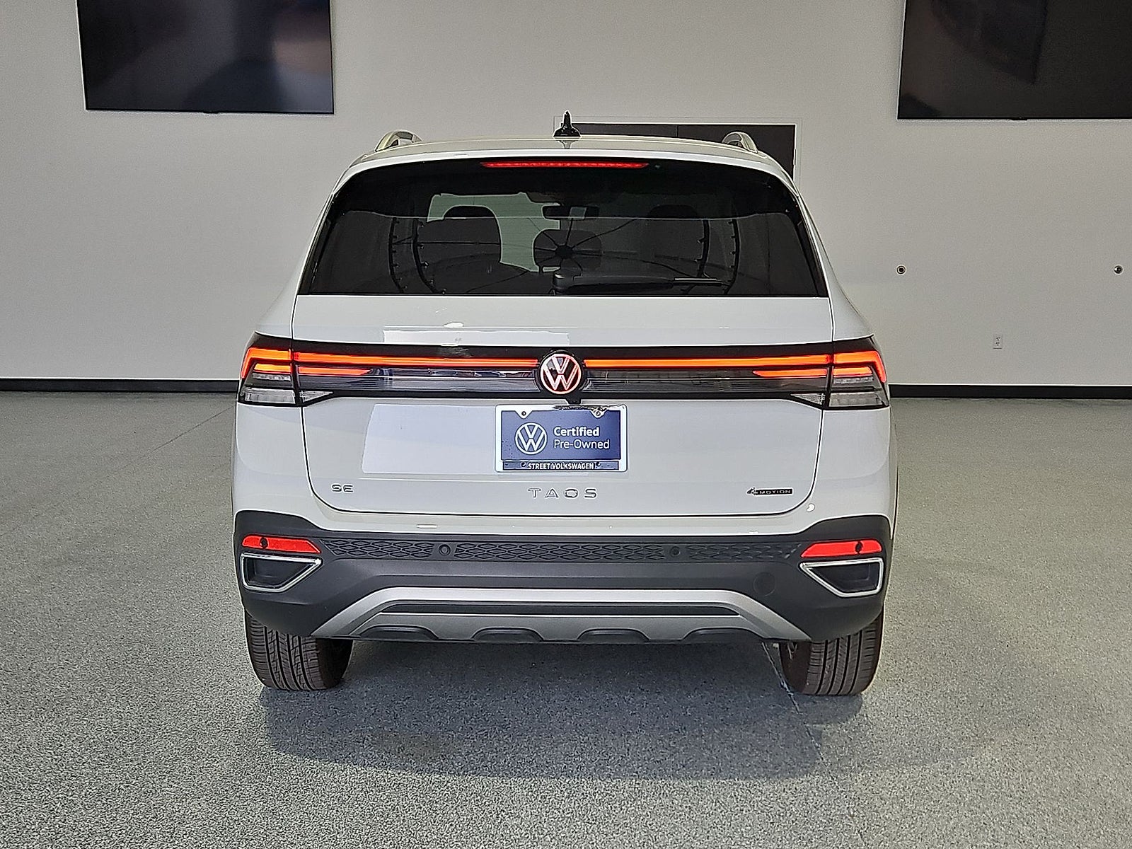 2025 Volkswagen Taos 1.5T SE