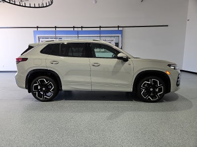 2026 Volkswagen Tiguan SEL R-Line Turbo
