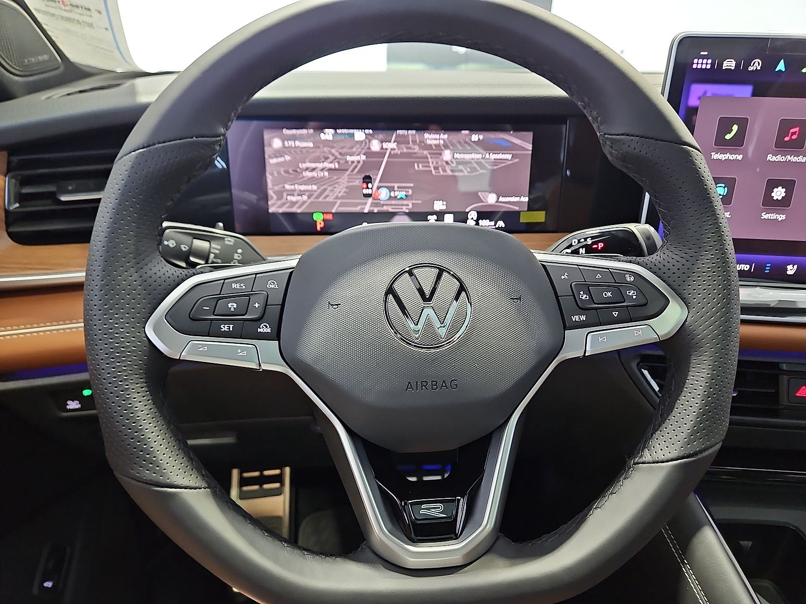 2026 Volkswagen Tiguan SEL R-Line Turbo