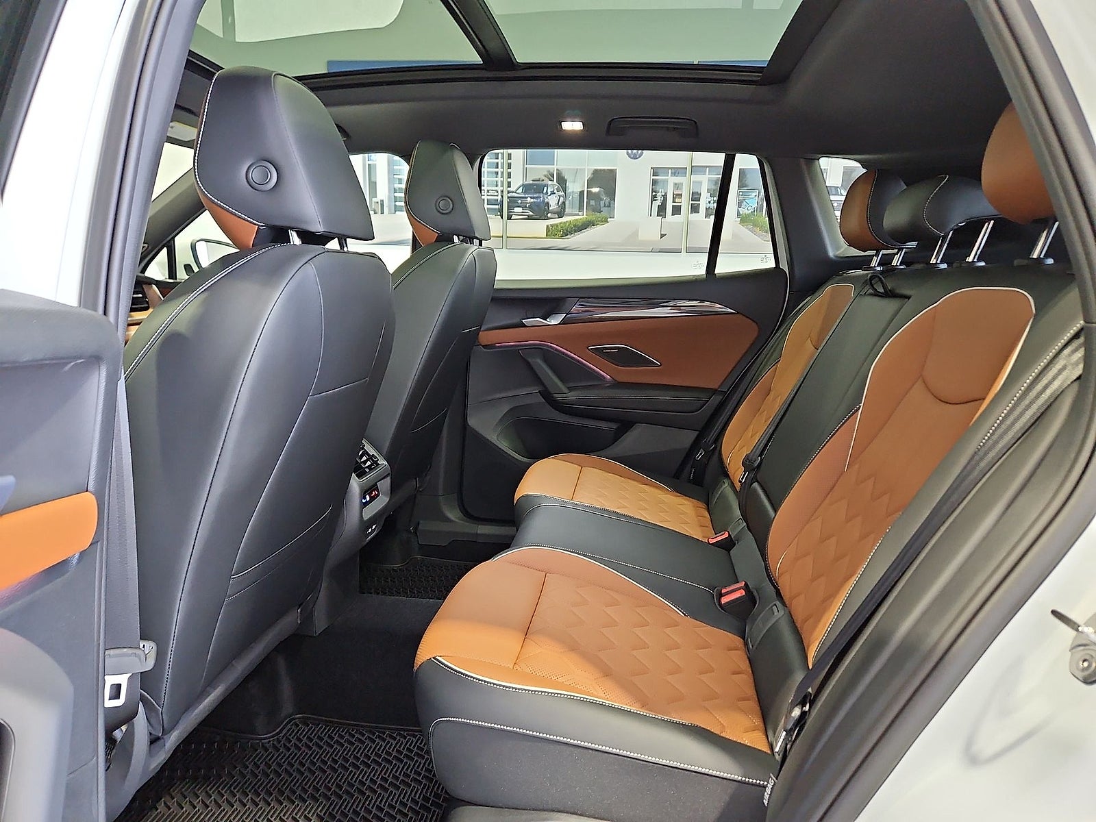 2026 Volkswagen Tiguan SEL R-Line Turbo